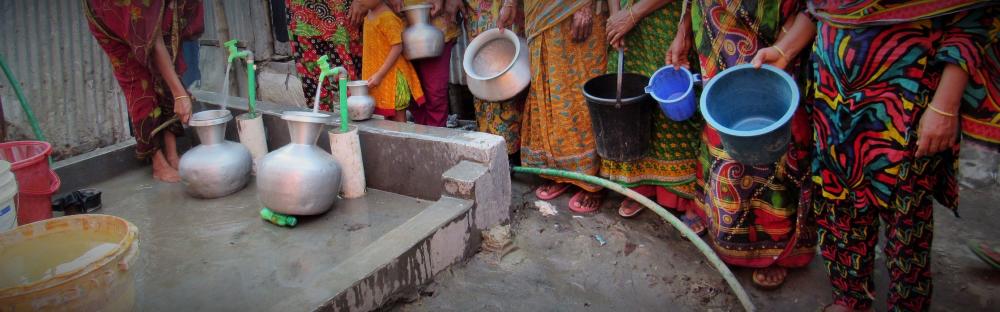 Water scarcity problem in Tetultola slum, Gazipur. (Photo credit: Sakib Imtiaz)